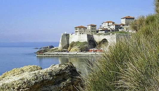 Apartments Emerald Ulcinj Esterno foto